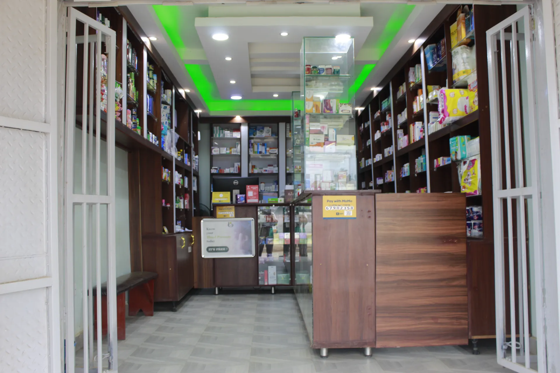 Kalidad Pharmacy Kisenyi Branch interior